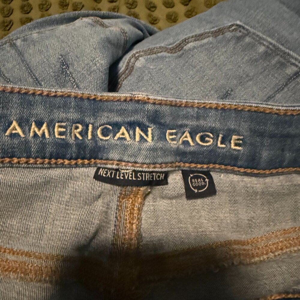 AMERICAN EAGLE JEANS SZ 12